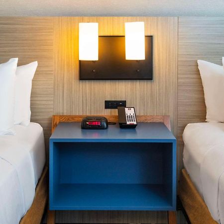 Comfort Inn Airport East Ciudad de Quebec Exterior foto